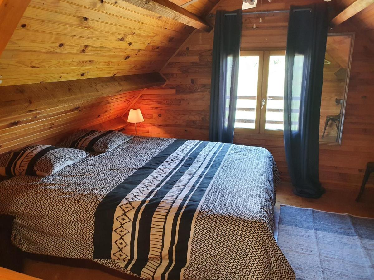 Moulin Du Pommier Glamping & Camping Saulgond Екстериор снимка