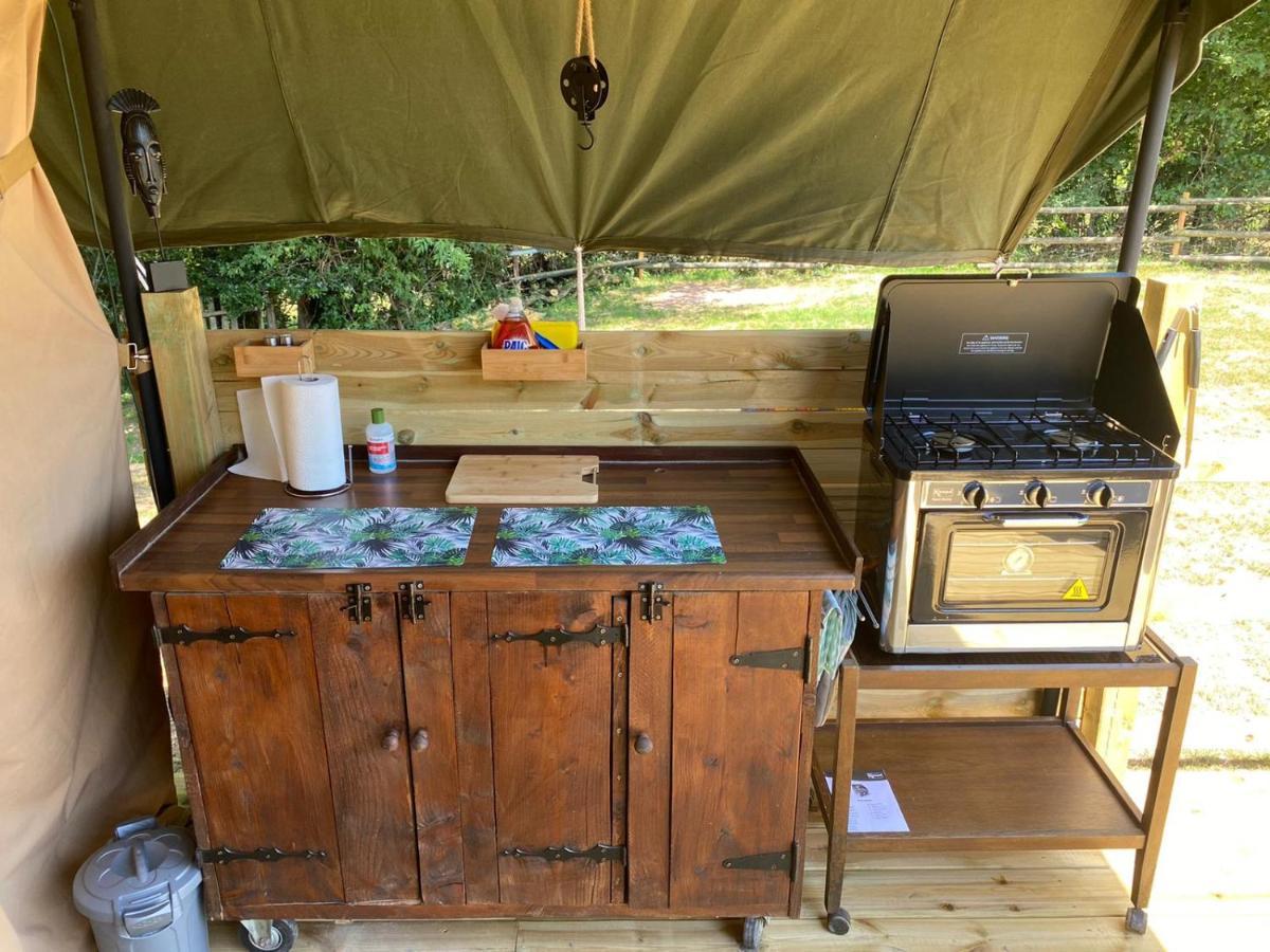 Moulin Du Pommier Glamping & Camping Saulgond Екстериор снимка