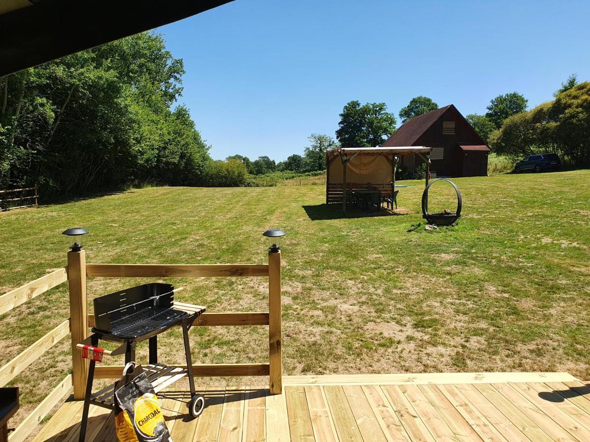 Moulin Du Pommier Glamping & Camping Saulgond Екстериор снимка