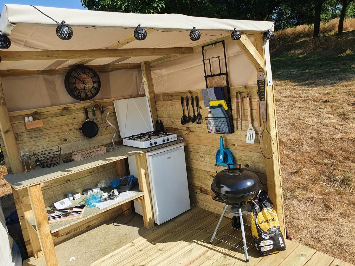 Moulin Du Pommier Glamping & Camping Saulgond Екстериор снимка