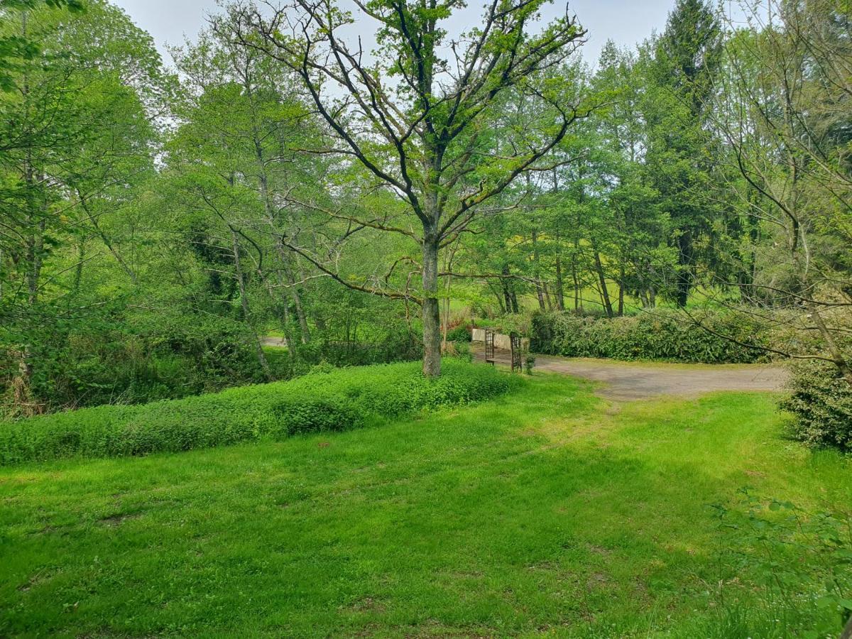 Moulin Du Pommier Glamping & Camping Saulgond Екстериор снимка