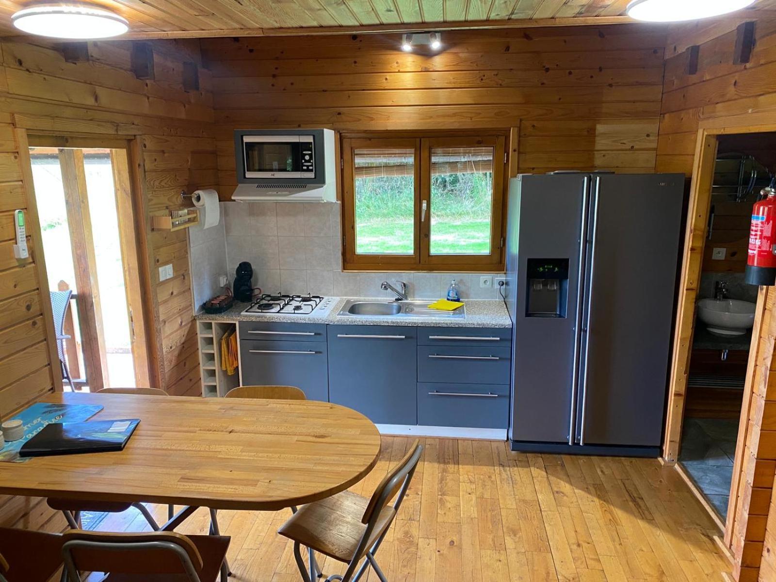 Moulin Du Pommier Glamping & Camping Saulgond Екстериор снимка